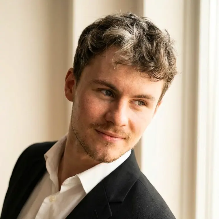 portrait of Adam Rendo, creator of Authorlytica word tracker